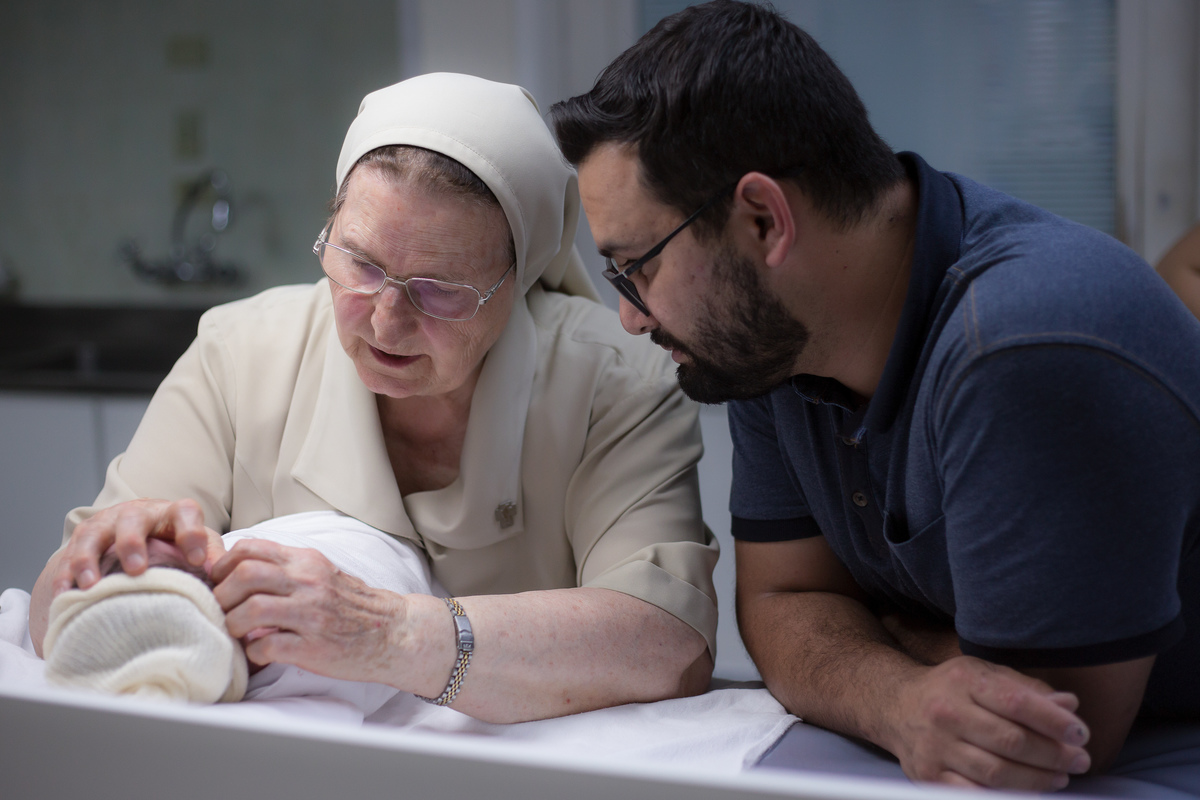 Nascimento, parto, cesariana, hospital, neném, semanas.