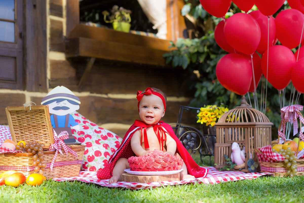 Família, criança, infantil, bagunça, smash the cake, smash the water, alegria.