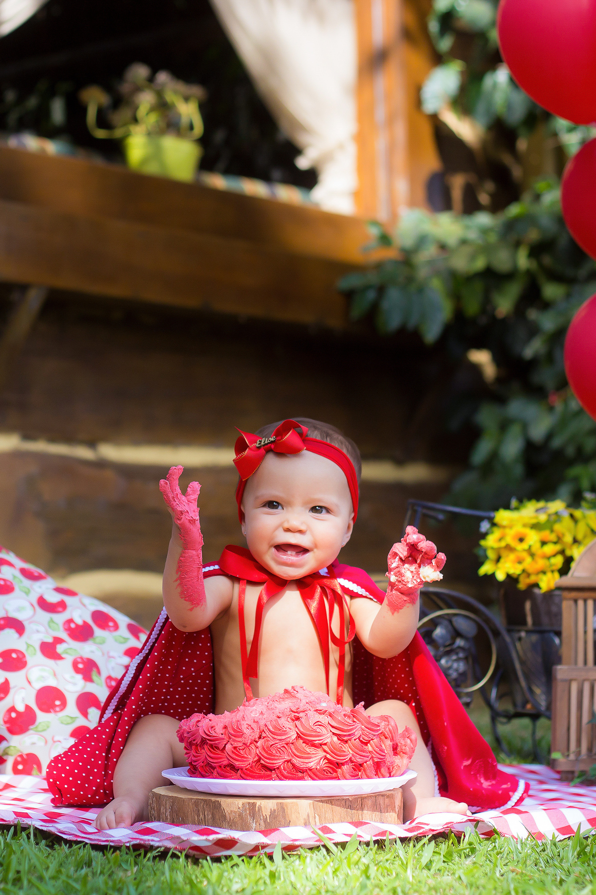 Família, criança, infantil, bagunça, smash the cake, smash the water, alegria.