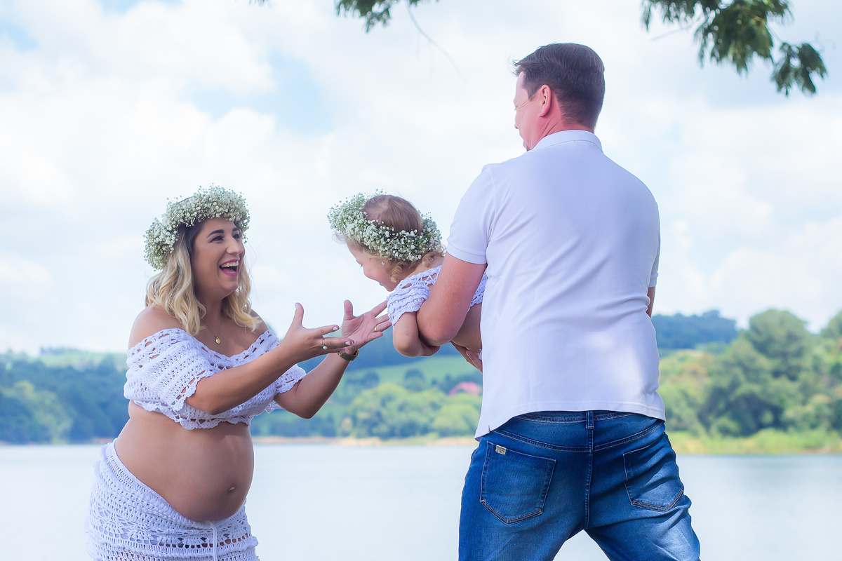 Família, criança, infantil, bagunça, smash the cake, smash the water, alegria. 