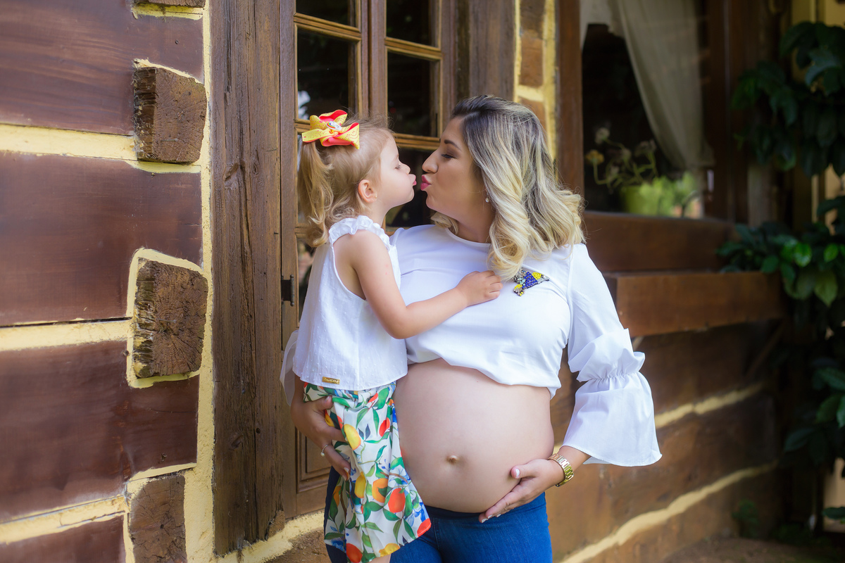 Família, criança, infantil, bagunça, smash the cake, smash the water, alegria. 