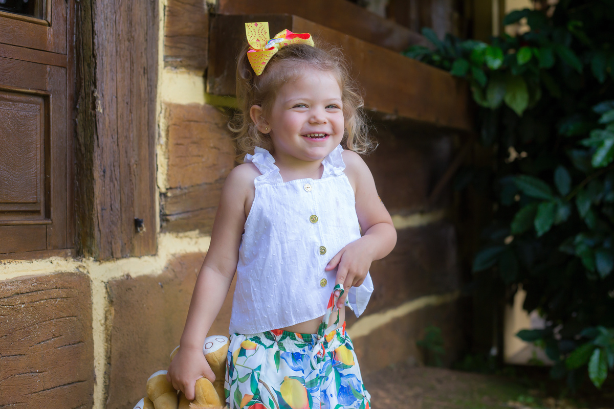Família, criança, infantil, bagunça, smash the cake, smash the water, alegria. 