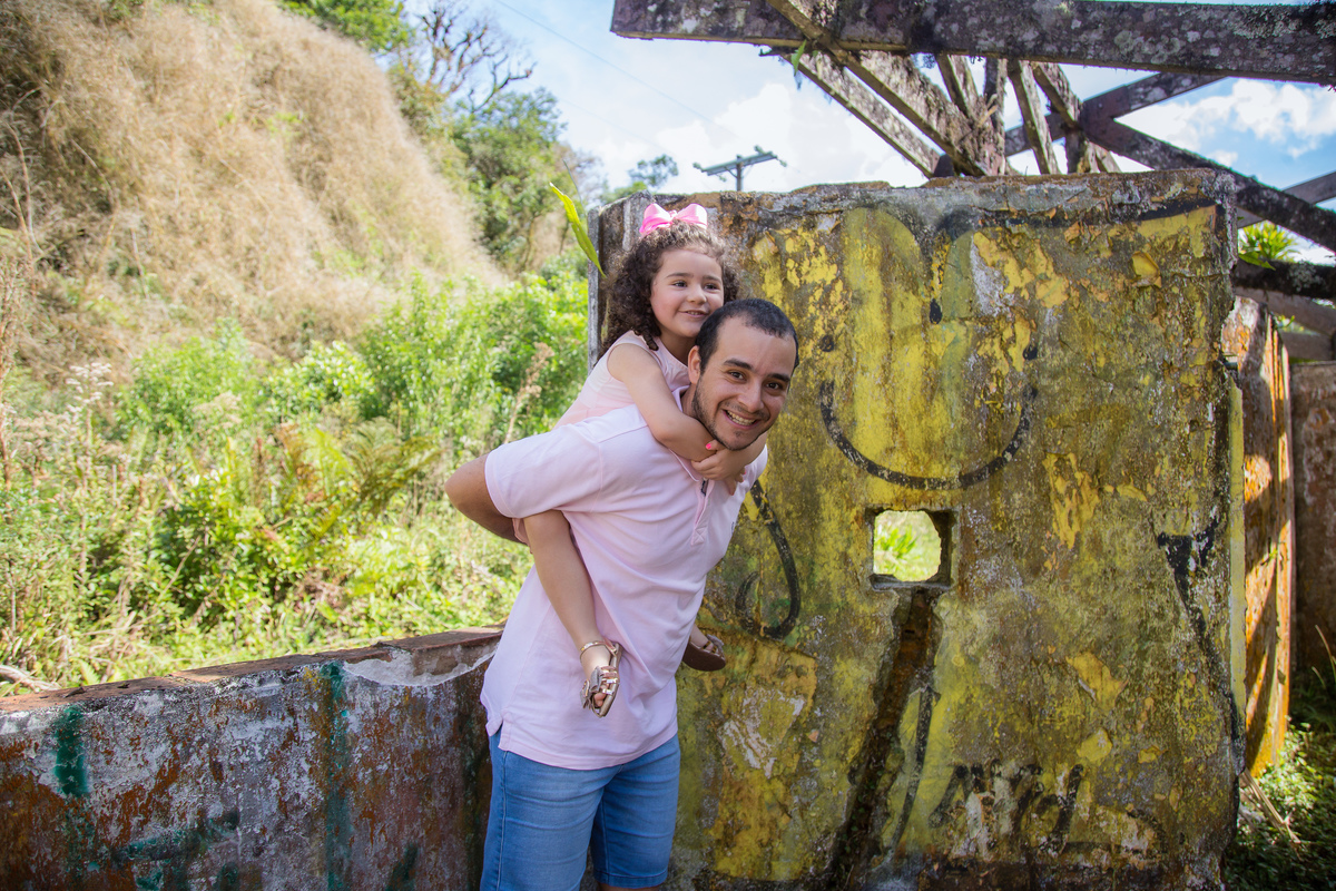 Família, criança, infantil, bagunça, smash the cake, smash the water, alegria. 