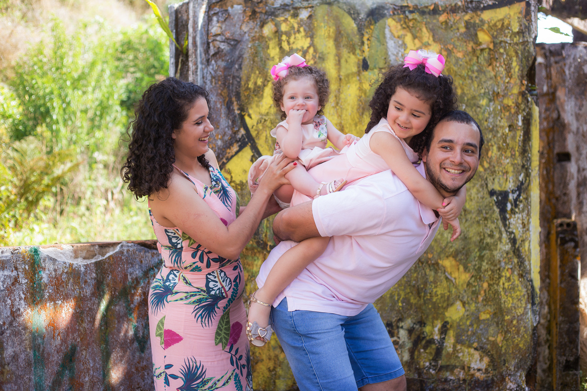 Família, criança, infantil, bagunça, smash the cake, smash the water, alegria. 