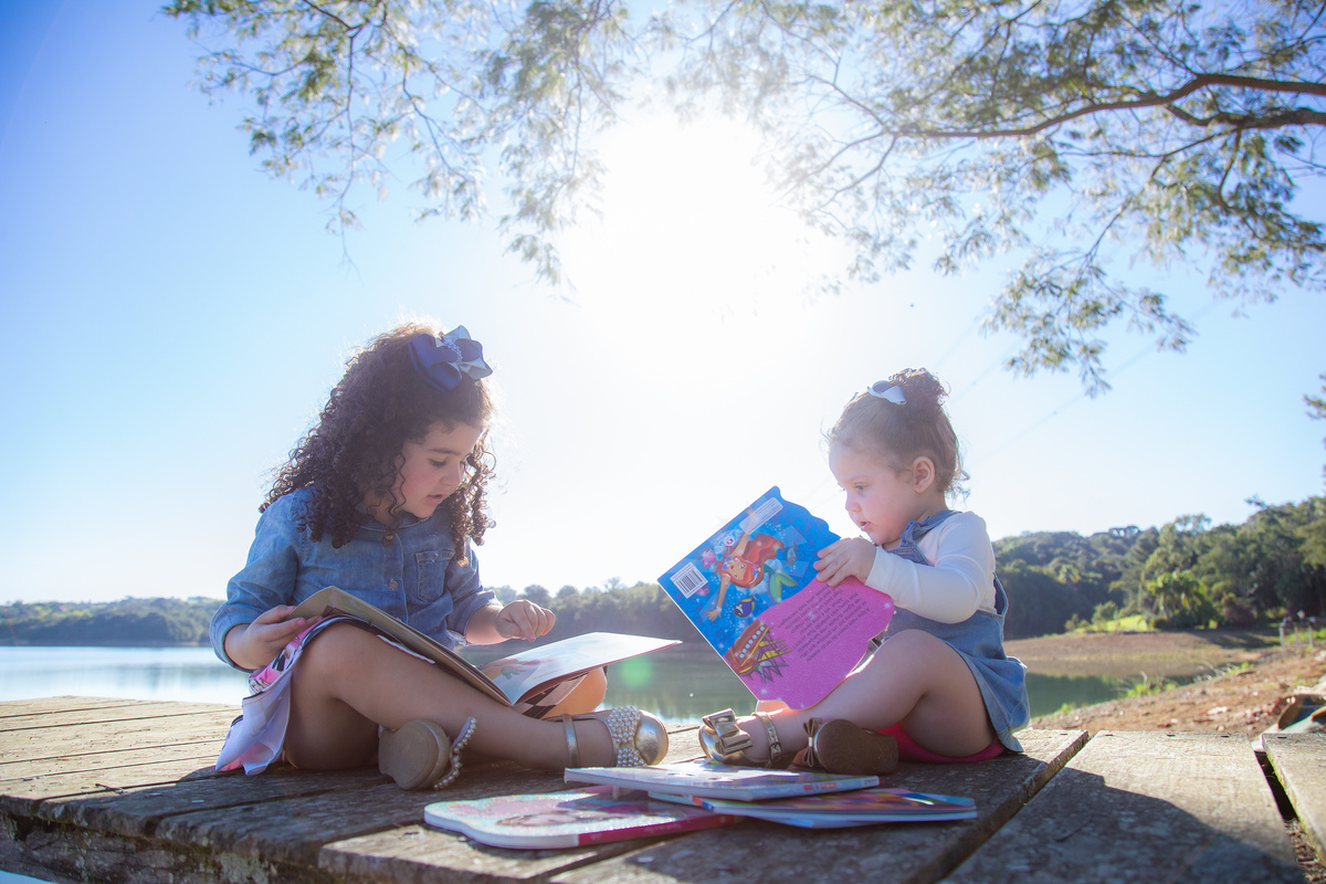 Família, criança, infantil, bagunça, smash the cake, smash the water, alegria. 