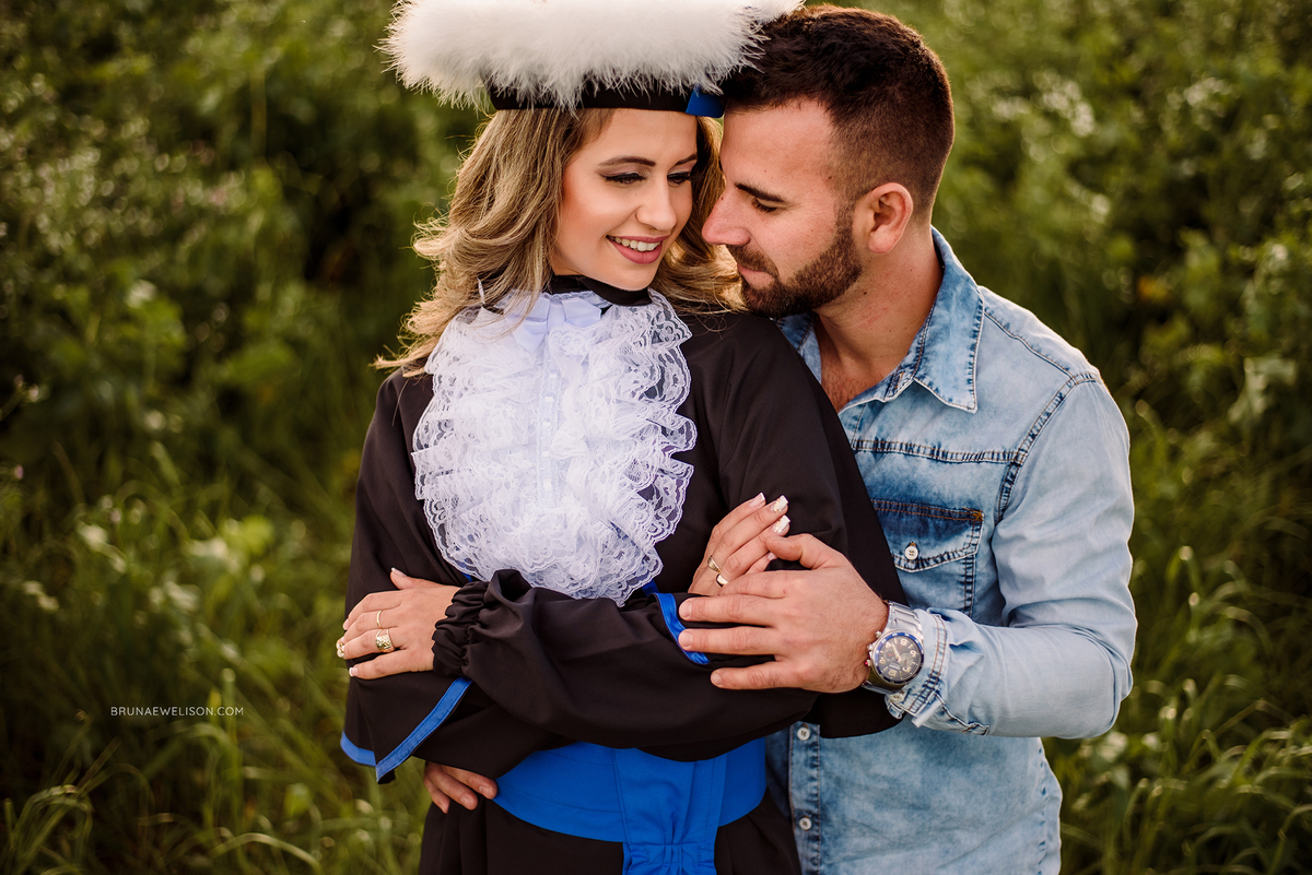 bruna e welison fotografia formatura ensaio foto espumoso nao me toque rs fotografo agronomia