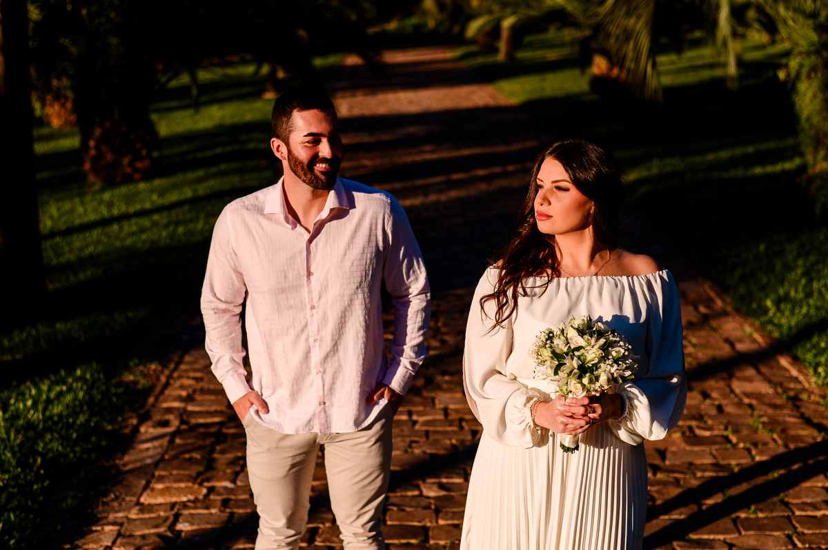 ensaio pré casamento externo casal foto bruna e welison lago das palmeiras