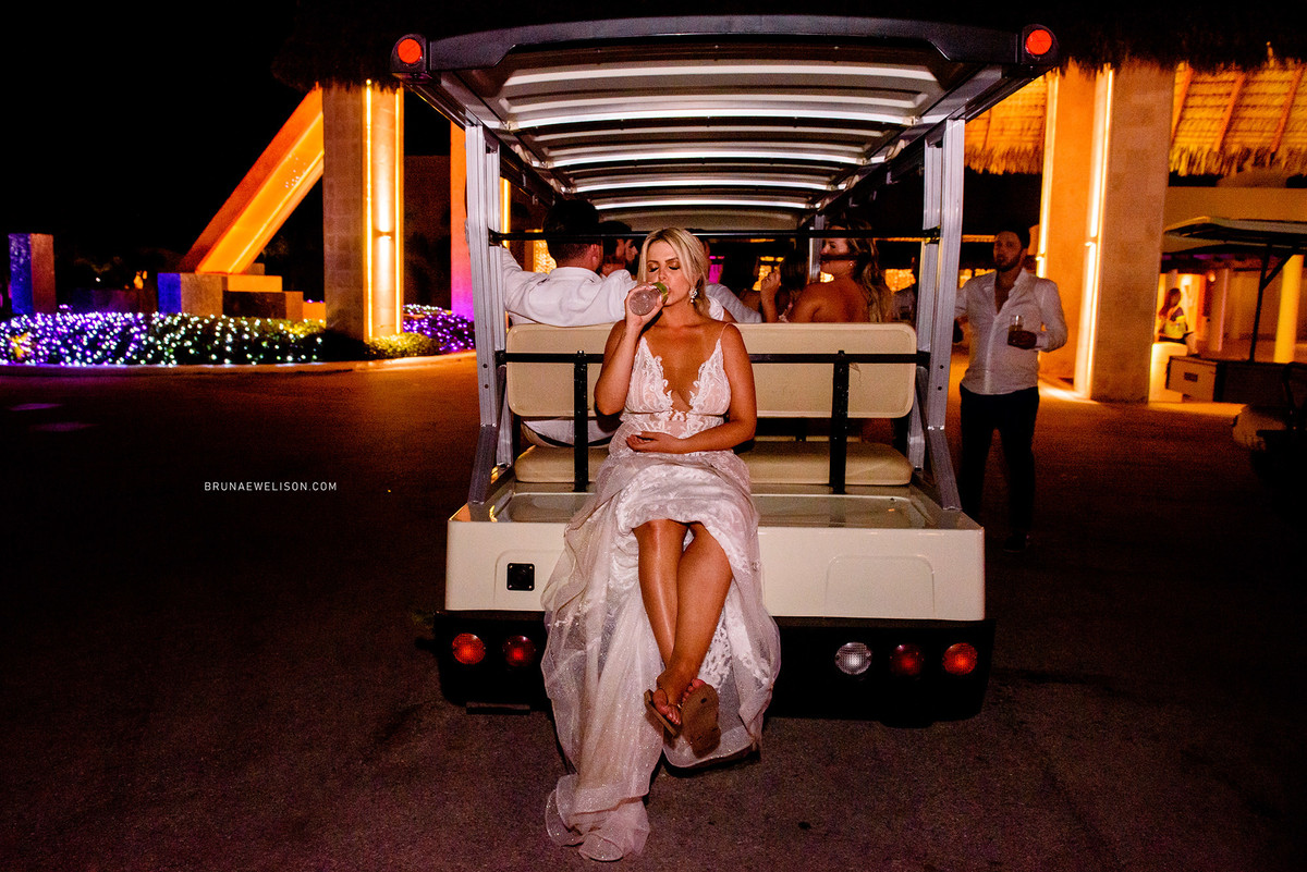 fotografia casamento destination wedding welcome vestido noiva punta cana fotografo de casamento bruna e welison bride noivo making of cerimonial documental praia