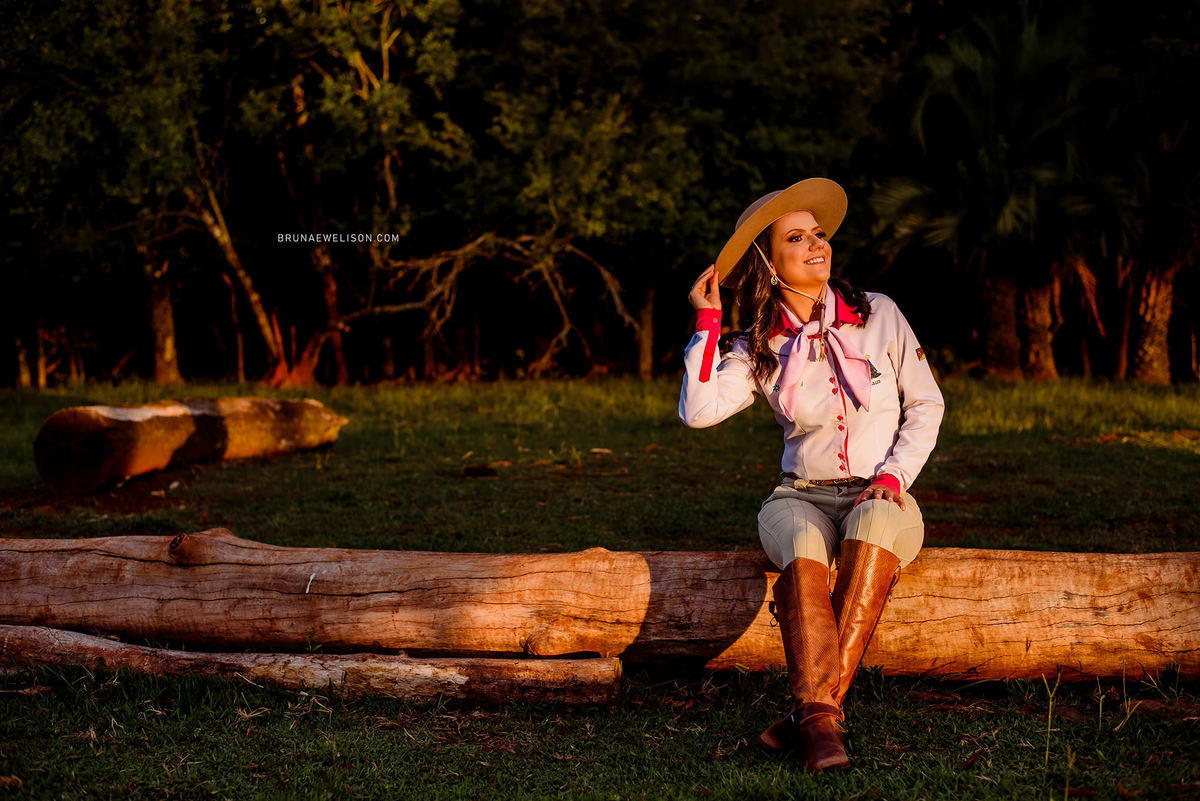 fotografia feminina bruna e welison fotografos não me toque tapera lagoa dos tres cantos book foto mulher externo 