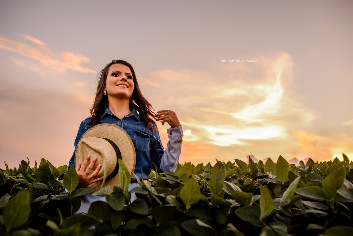 fotografia feminina bruna e welison fotografos não me toque tapera lagoa dos tres cantos book foto mulher externo 