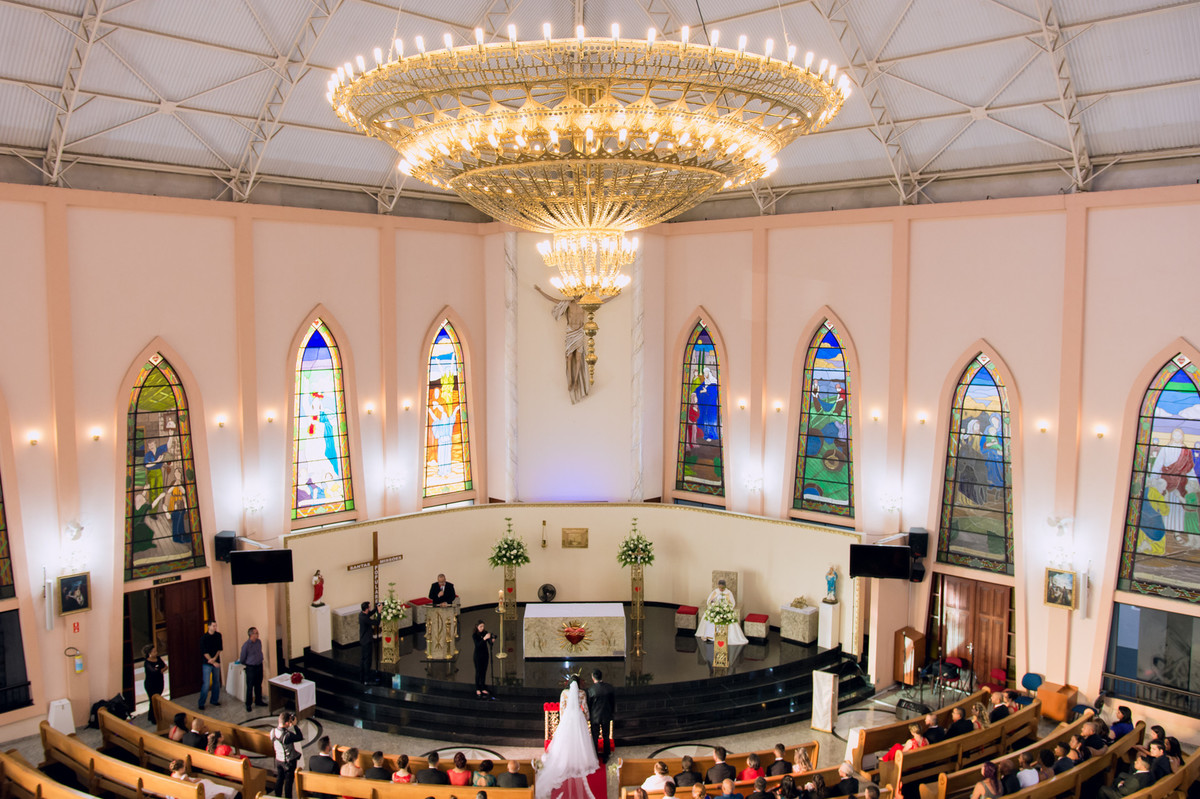 Cerimonia de casamento na paróquia sagrado coração de jesus, Jundiaí, São Paulo
