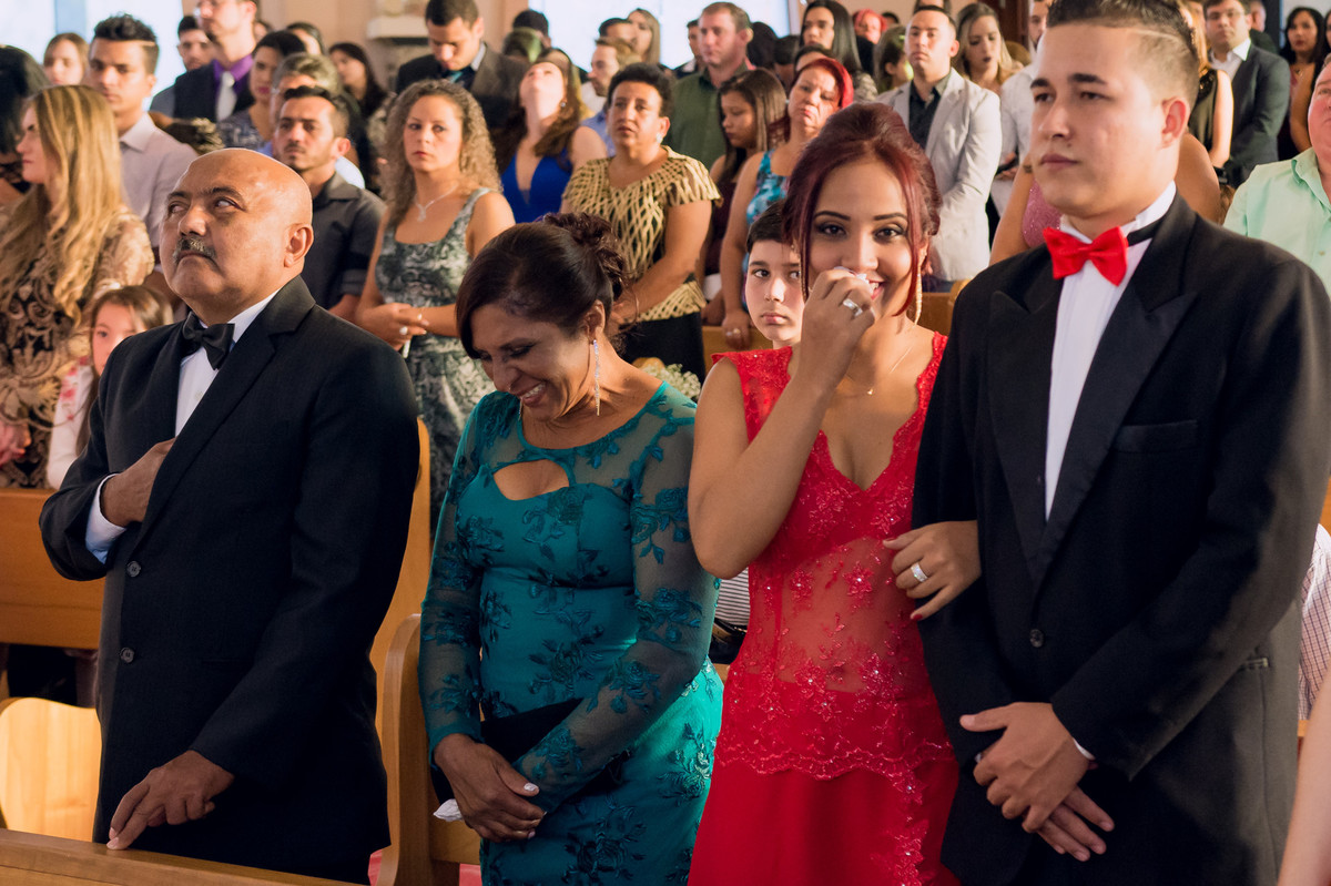 Fotografia espontânea durante celebração de casamento