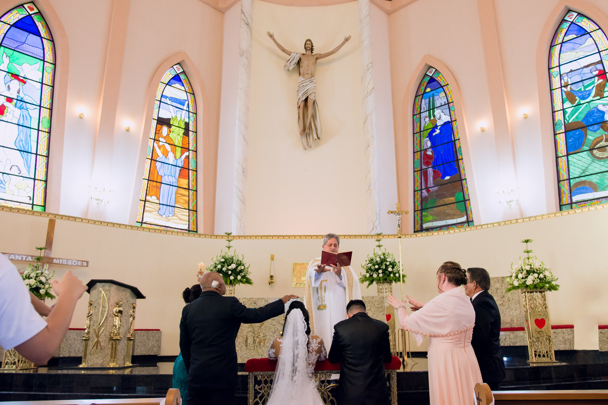 Cerimonia de casamento na paróquia sagrado coração de jesus, Jundiaí, São Paulo