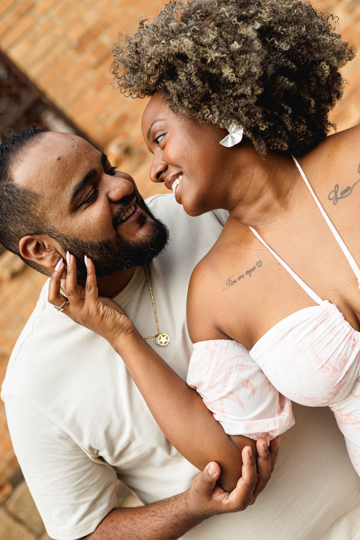 ENSAIO PRÉ-CASAMENTO, EXPRESSA, JUNDIAÍ, PRÉ-WEDDING, FOTÓGRAFO DE CASAMENTO, ENSAIO, CASAL, NOIVOS, SESSÃO DE FOTOS, ARQUITETURA, FOTOS ESPONT NEAS, FOTOS AO AR LIVRE, FOTOS DE CASAMENTO, FOTOS DE CASAL