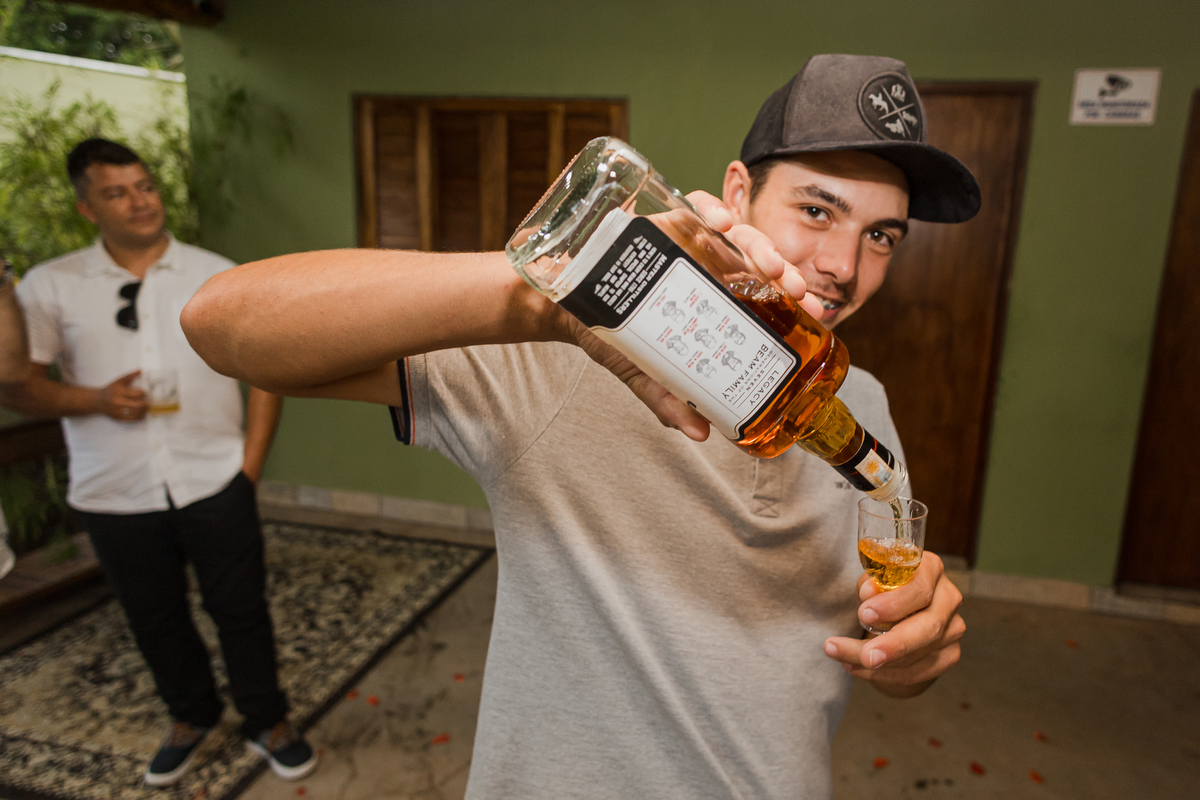 Fotografo de casamento no interior de São Paulo, Casamento no Cartório de Jundiai, dia da noiva salão Tosh Concept, Ensaio de casamento realizado na Fazenda Nossa Senhora da Conceição Fazenda do Cafe, recepção realizada na chacara sitio recanto da mata