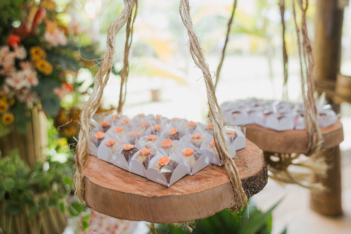 Fotografo de casamento no interior de São Paulo, Casamento no Cartório de Jundiai, dia da noiva salão Tosh Concept, Ensaio de casamento realizado na Fazenda Nossa Senhora da Conceição Fazenda do Cafe, recepção realizada na chacara sitio recanto da mata