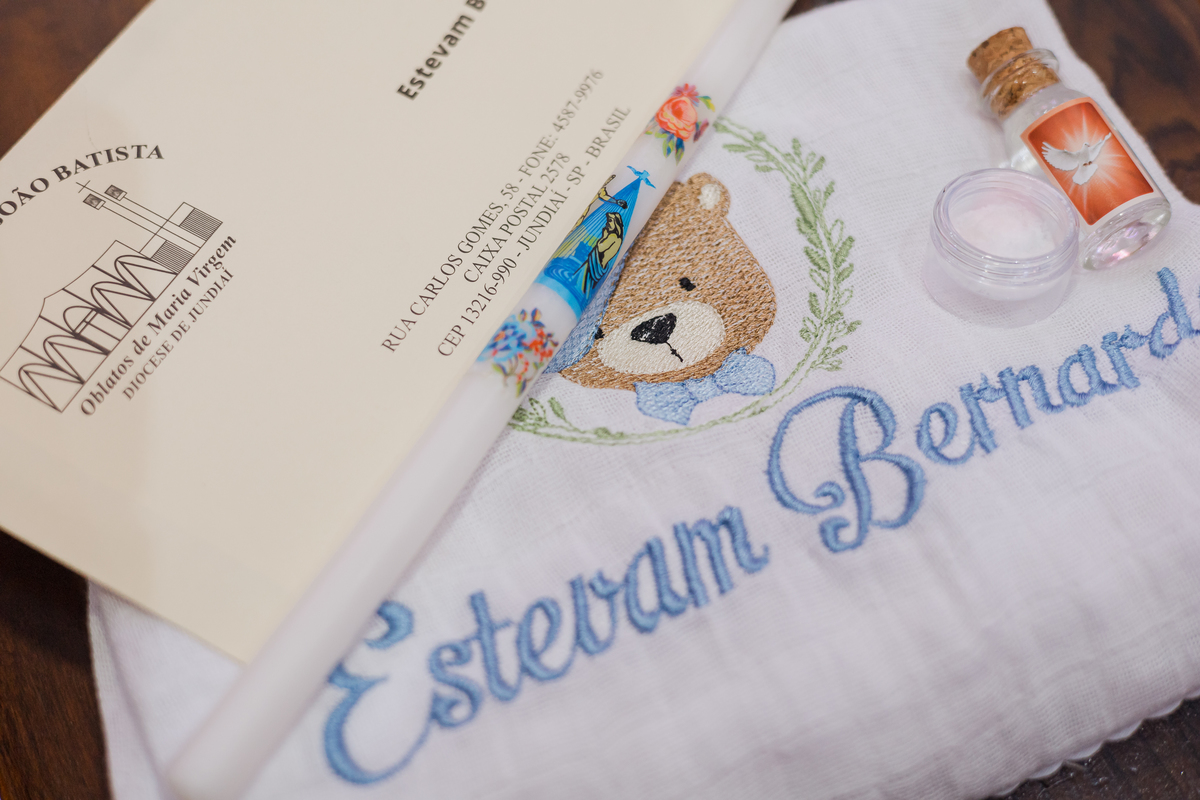 FOTOGRAFIA DE BATISMO, IGREJA CATOLICA, PAROQUIA SÃO JOÃO BATISTA, JUNDIAI, SÃO PAULO