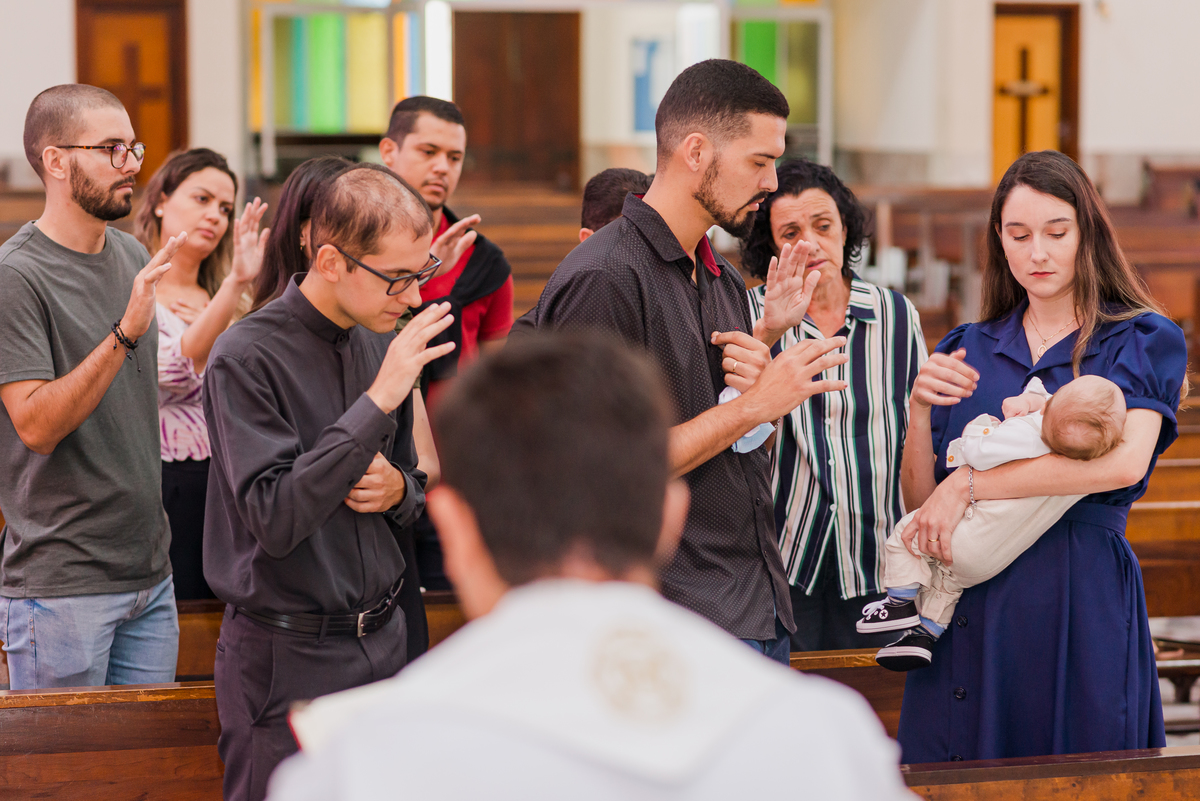 FOTOGRAFIA DE BATISMO, IGREJA CATOLICA, PAROQUIA SÃO JOÃO BATISTA, JUNDIAI, SÃO PAULO