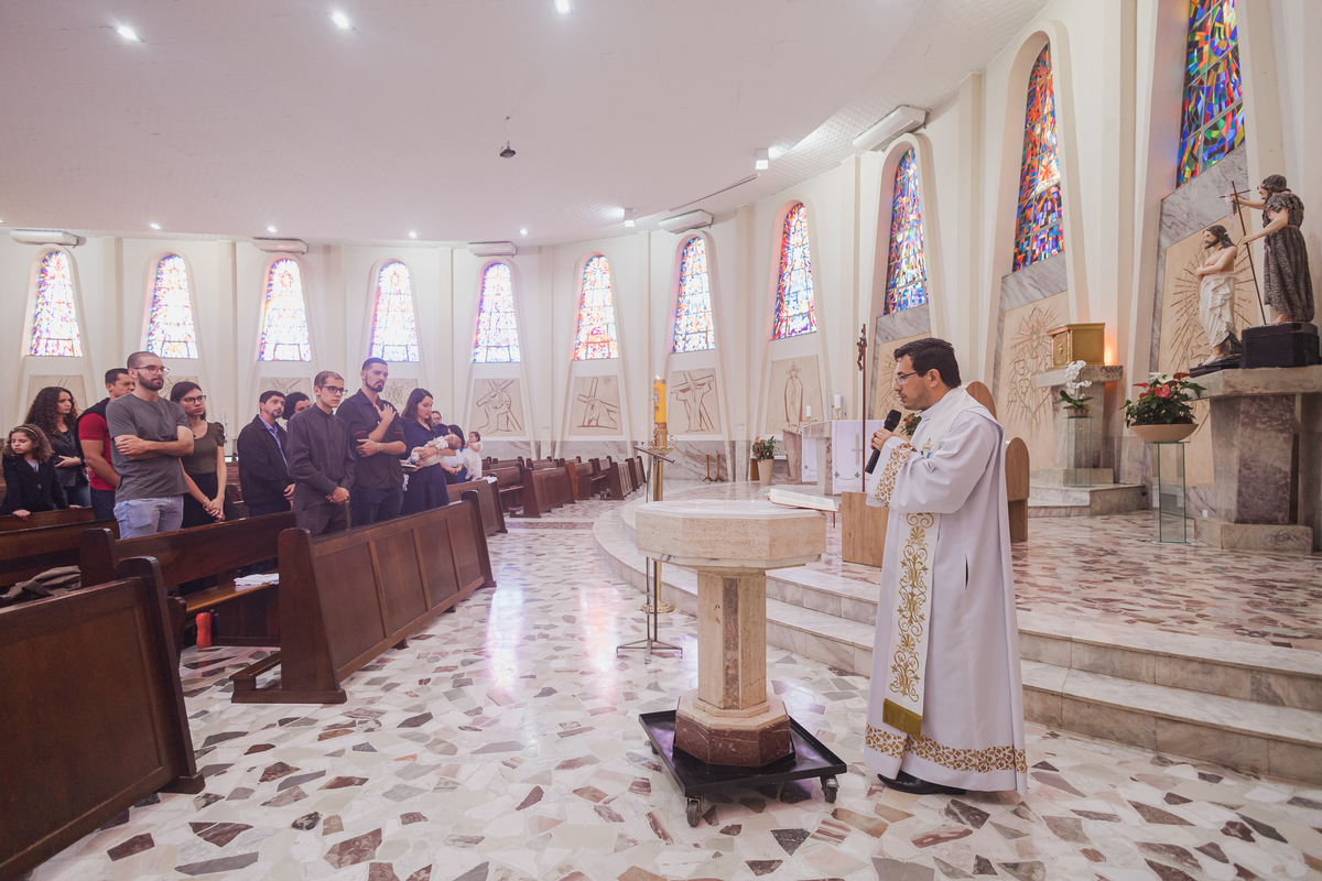 FOTOGRAFIA DE BATISMO, IGREJA CATOLICA, PAROQUIA SÃO JOÃO BATISTA, JUNDIAI, SÃO PAULO