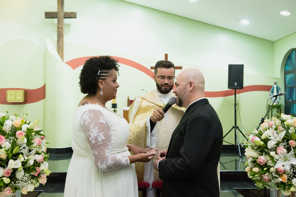 Fotografia de casamento, momento da troca das aliança