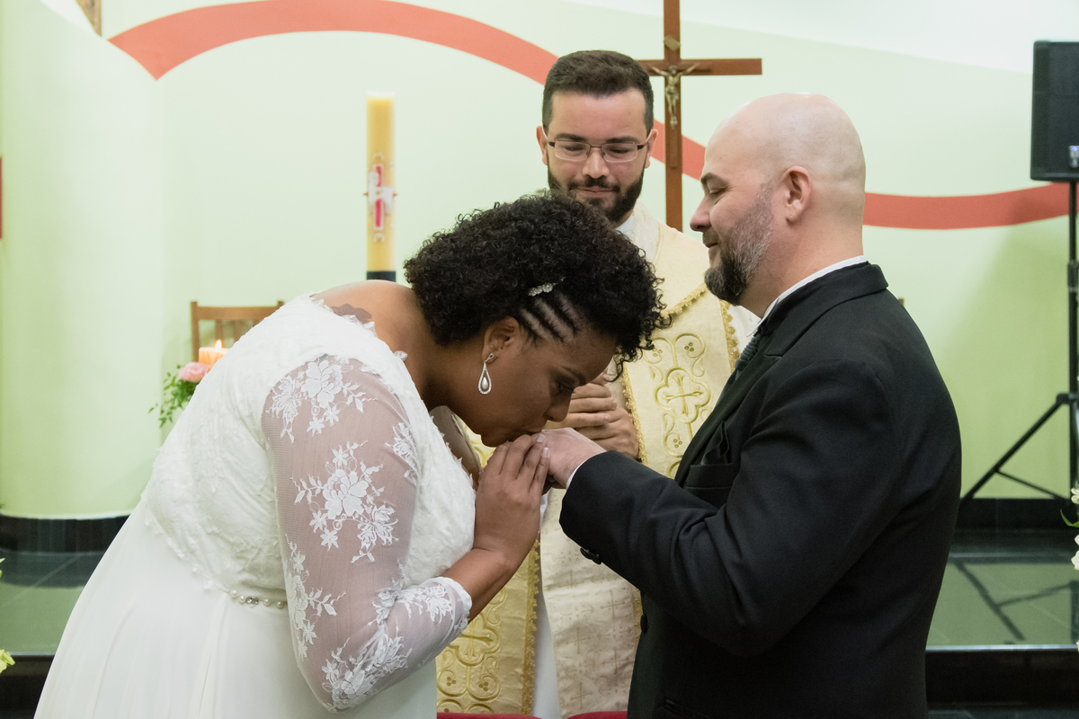 Fotografia de casamento, momento da troca das aliança
