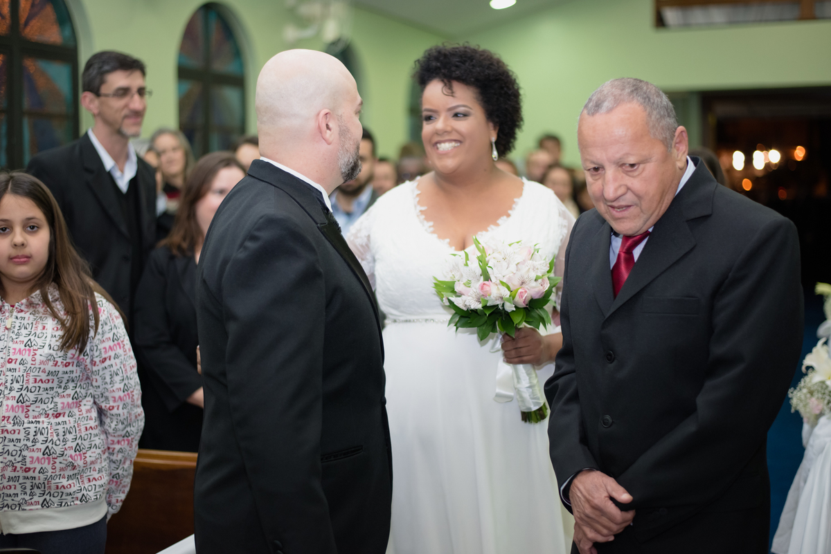Fotografa de casamento espontânea, entrada da noiva