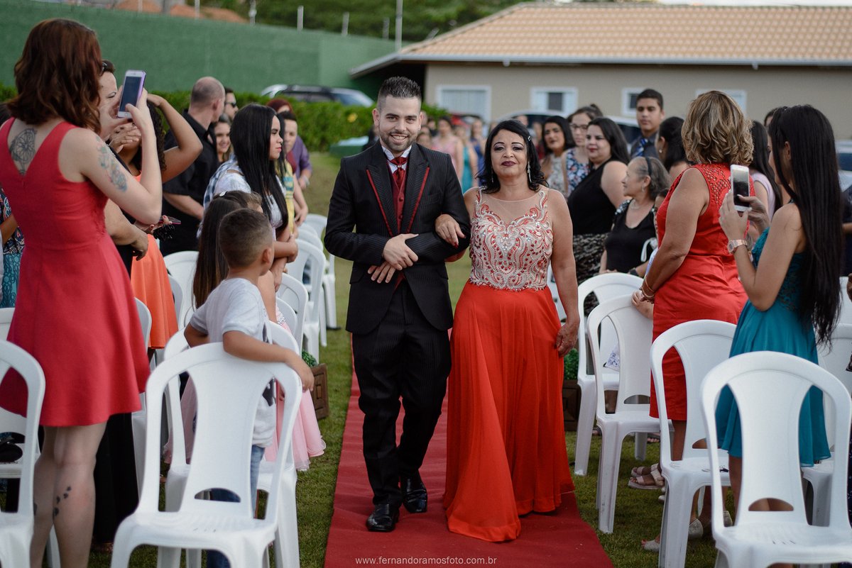 ENTRADA DO NOIVO, CERIMÔNIA DE CASAMENTO AO AR LIVRE, CHÁCARA JUNDIAÍ, CASAMENTO EM JUNDIAÍ, SÃO PAULO