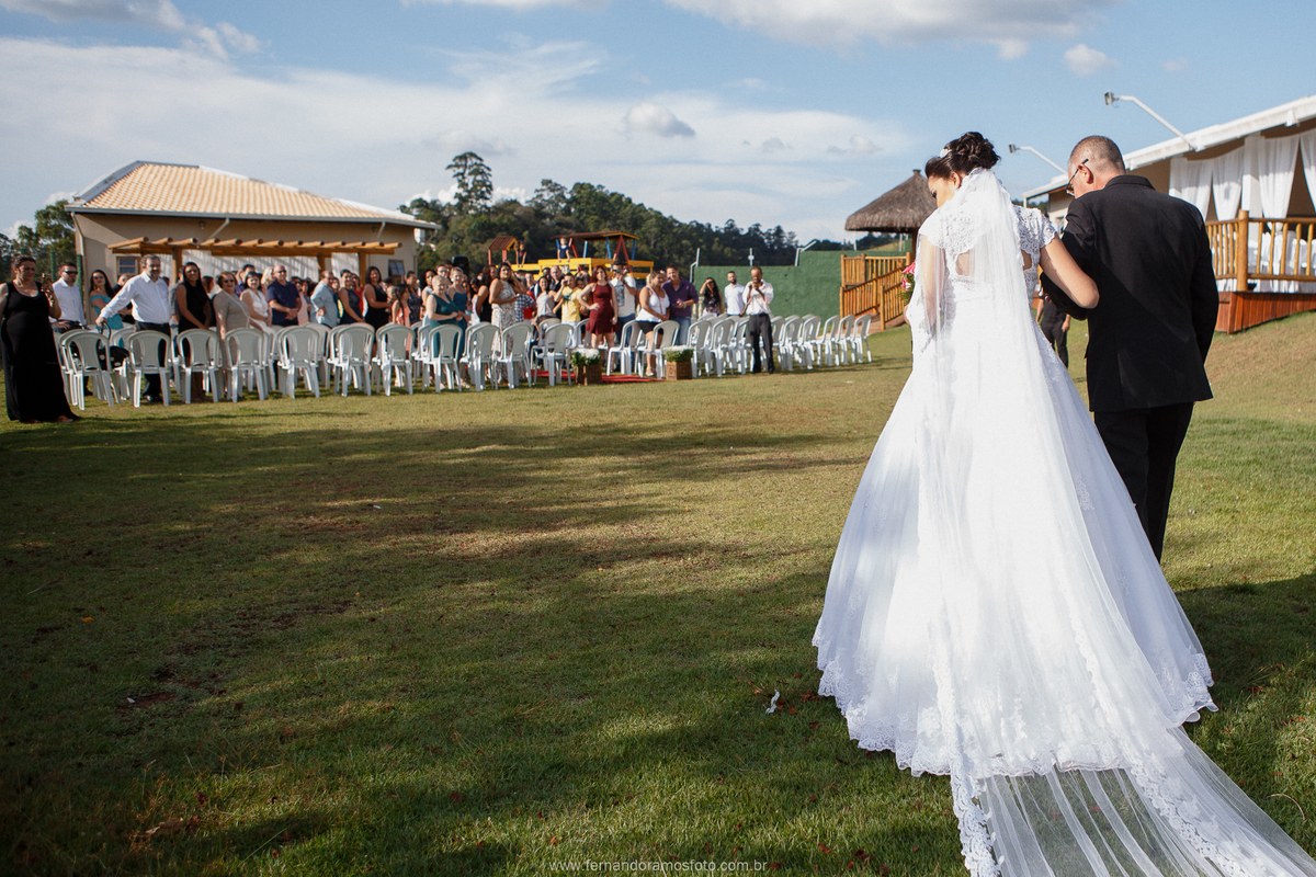 ENTRADA DA NOIVA, CERIMÔNIA DE CASAMENTO AO AR LIVRE, CHÁCARA JUNDIAÍ, CASAMENTO EM JUNDIAÍ, SÃO PAULO