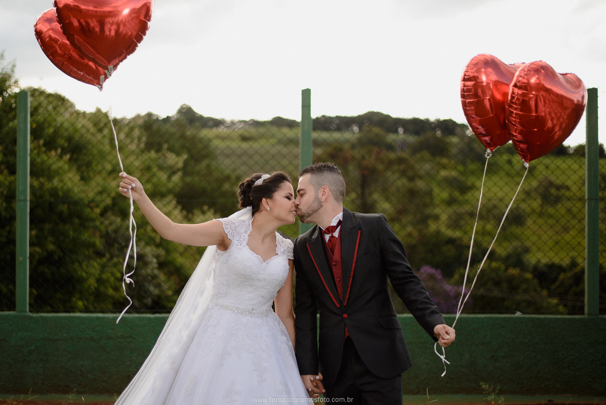 ENSAIO PÓS-CASAMENTO, FOTOGRAFIAS ESPONTÂNEAS, FOTOGRAFIA CRIATIVA, CHÁCARA JUNDIAÍ, CASAMENTO AO AR LIVRE