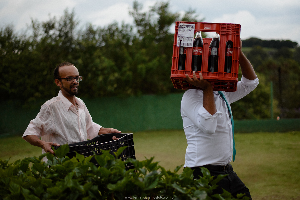 FOTO ESPONTÂNEA, FOTO DIVERTIDA, CASAMENTO DE DIA, CASAMENTO NA CHÁCARA JUNDIAÍ