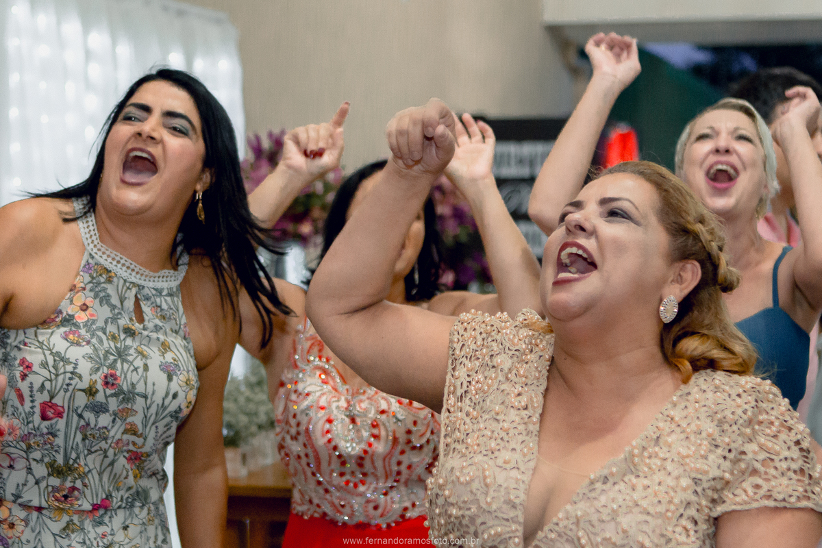 FOTO ESPONTÂNEA, FOTO DIVERTIDA, CASAMENTO NA CHÁCARA JUNDIAÍ