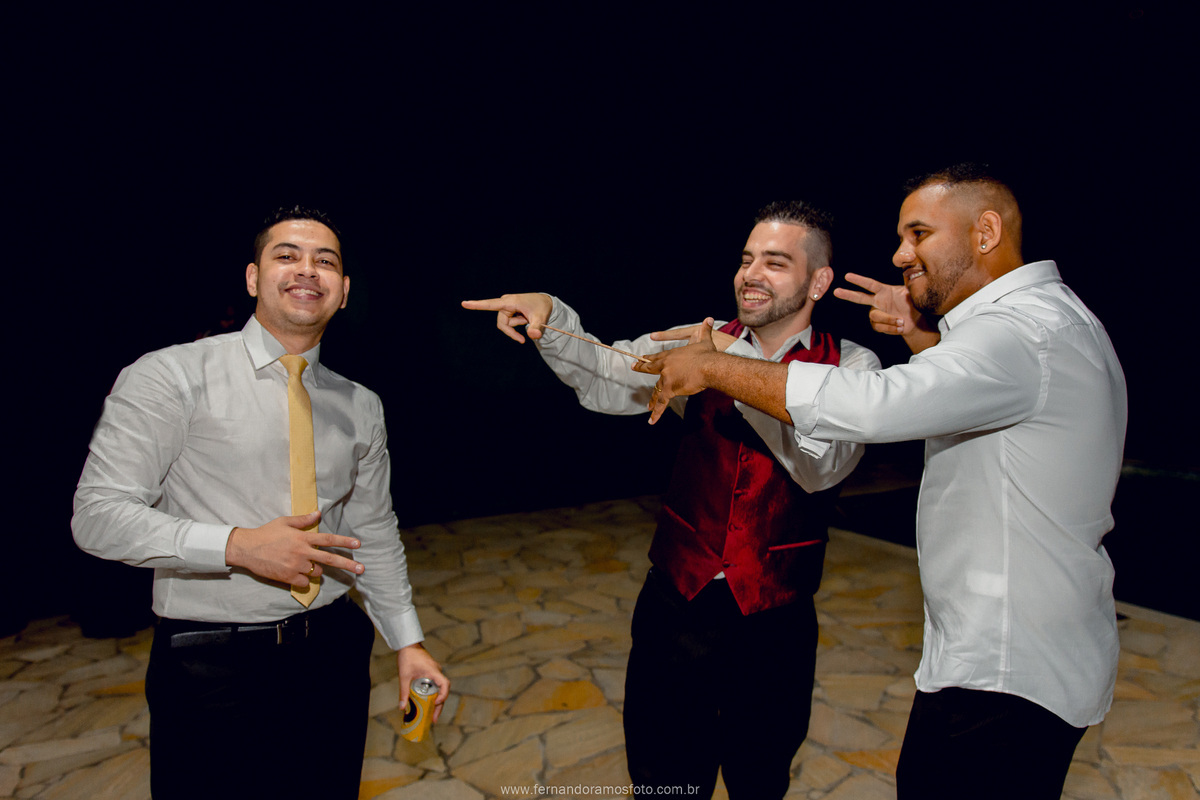 FOTO ESPONTÂNEA, FOTO DIVERTIDA, CASAMENTO NA CHÁCARA JUNDIAÍ