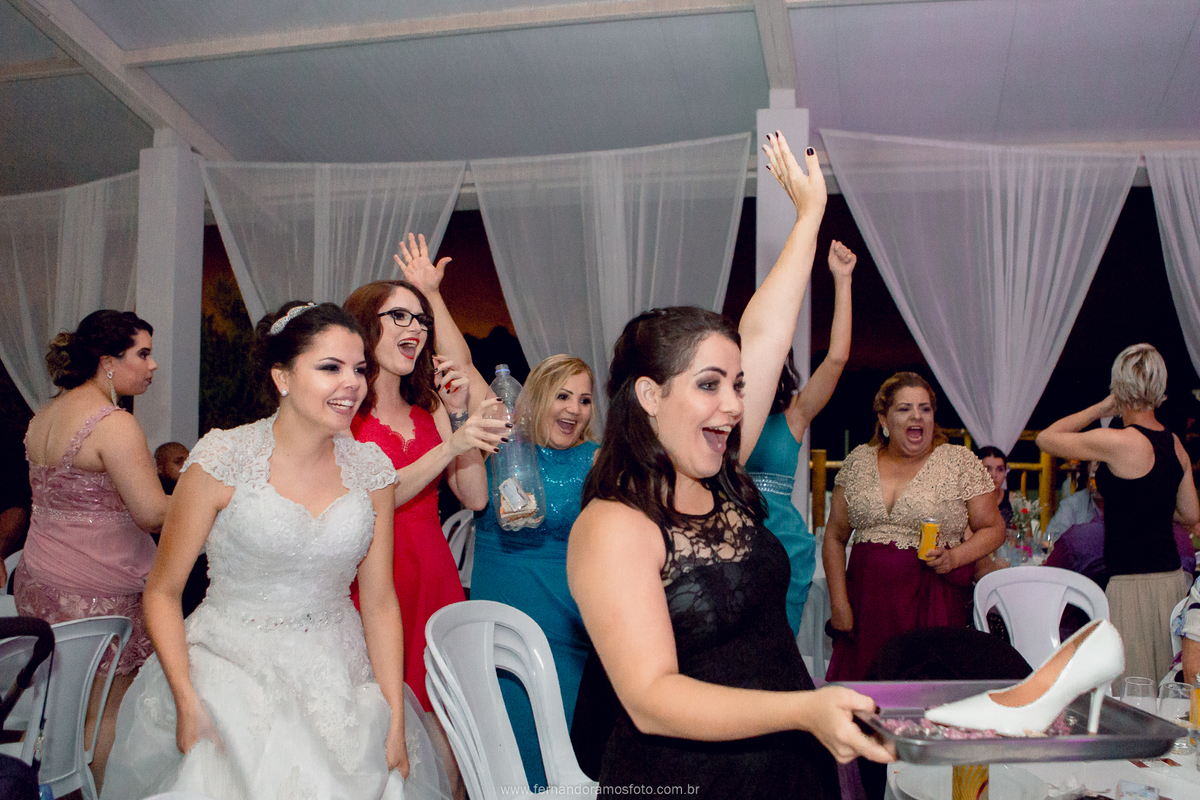 FOTO ESPONTÂNEA, FOTO DIVERTIDA, CASAMENTO NA CHÁCARA JUNDIAÍ