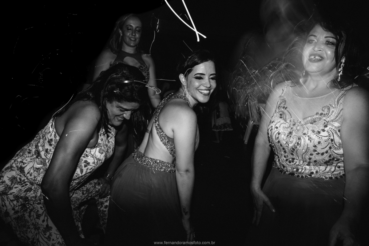 FOTO DE BALADA, FOTOS ESPONTÂNEAS, FOTOS CRIATIVAS, CASAMENTO NA CHÁCARA JUNDIAÍ