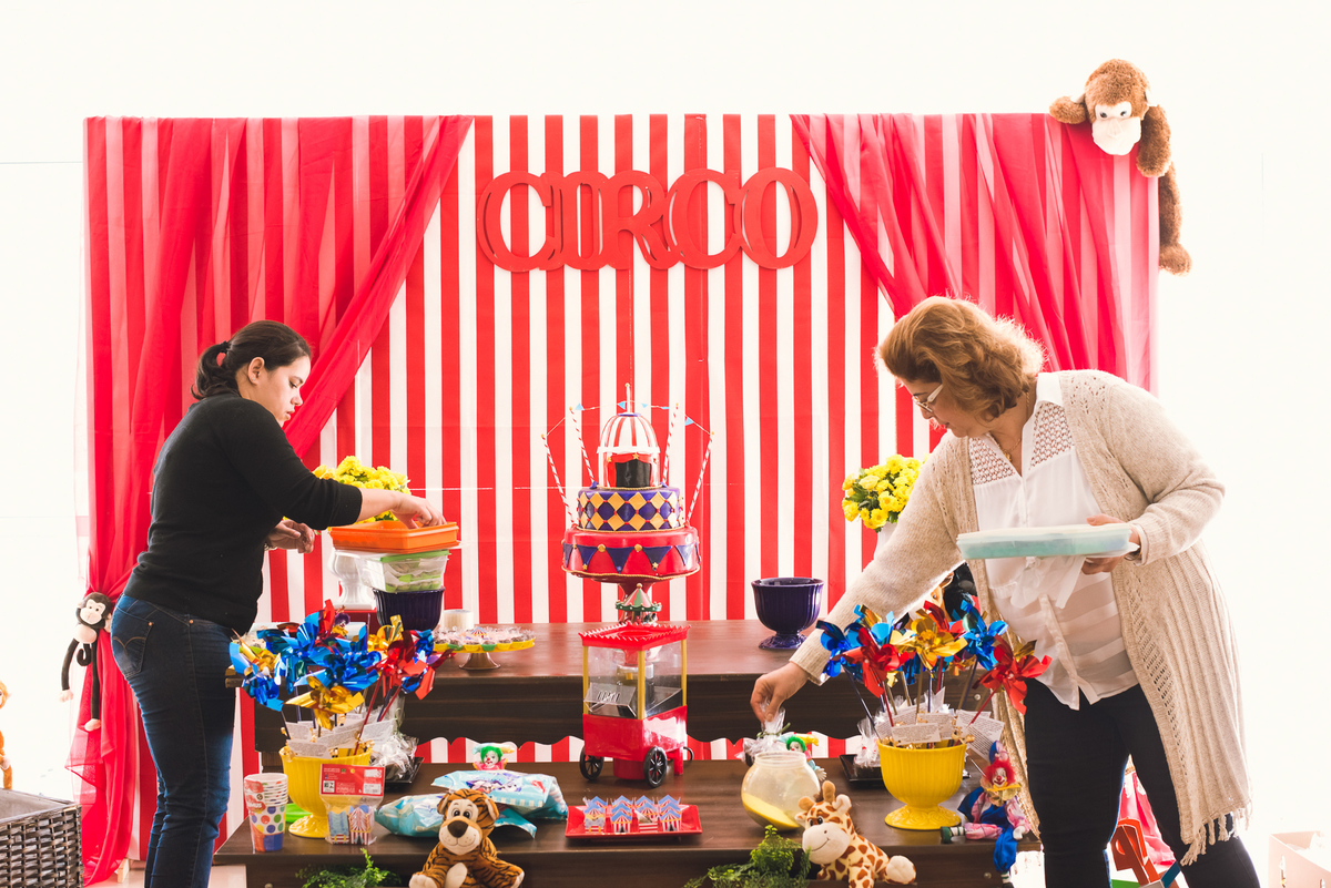 decoração de aniversário, tema circo, decoração de circo, aniversário infantil, aniversário de um ano, aniversário tema mágico, foto de aniversário infantil