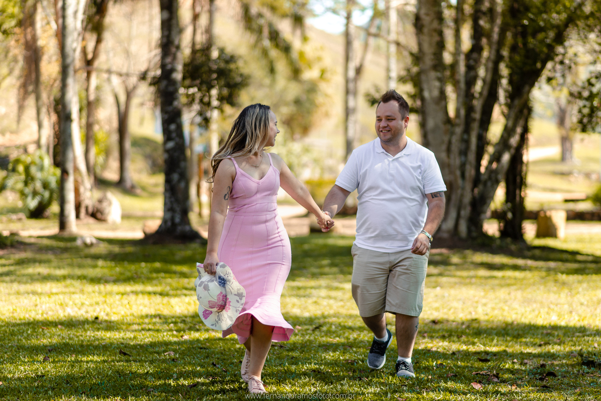 ENSAIO PRÉ-CASAMENTO NA FAZENDA GUAXINDUVA, CABREÚVA, SÃO PAULO