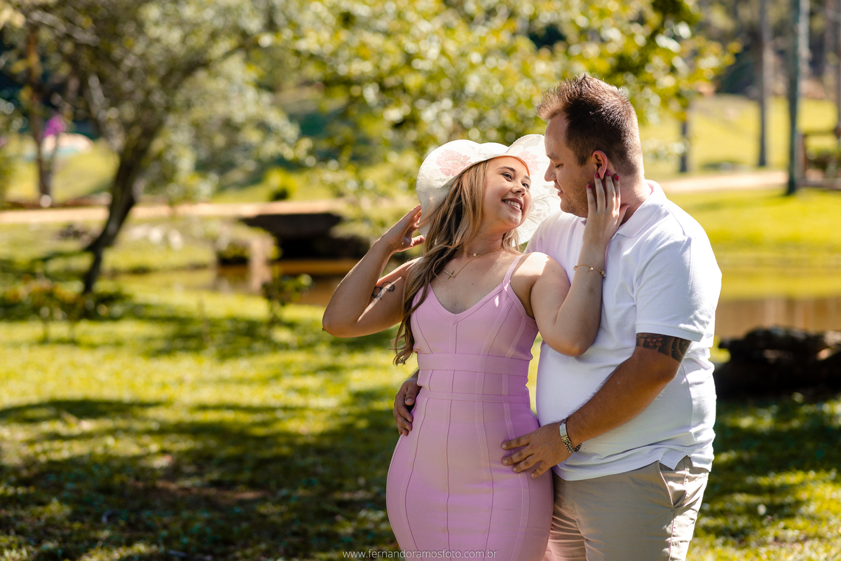 ENSAIO PRÉ-CASAMENTO NA FAZENDA GUAXINDUVA, CABREÚVA, SÃO PAULO