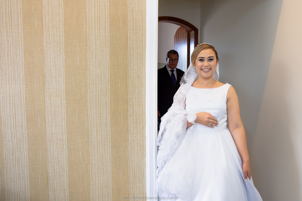DIA DA NOIVA, CASAMENTO EM JUNDIAÍ, ETERNIZE EVENTOS, SANTUÁRIO DIOCESANO NOSSA SENHORA APARECIDA, VESTIDO DE NOIVA, DETALHES CASAMENTO, FOTOGRAFIA DE  CASAMENTO, RENATA MATSUO MAKEUP, LUIGI NOIVAS, ALUGUEL DE VESTIDO DE NOIVA, BUQUÊ DE COPO DE LEITE