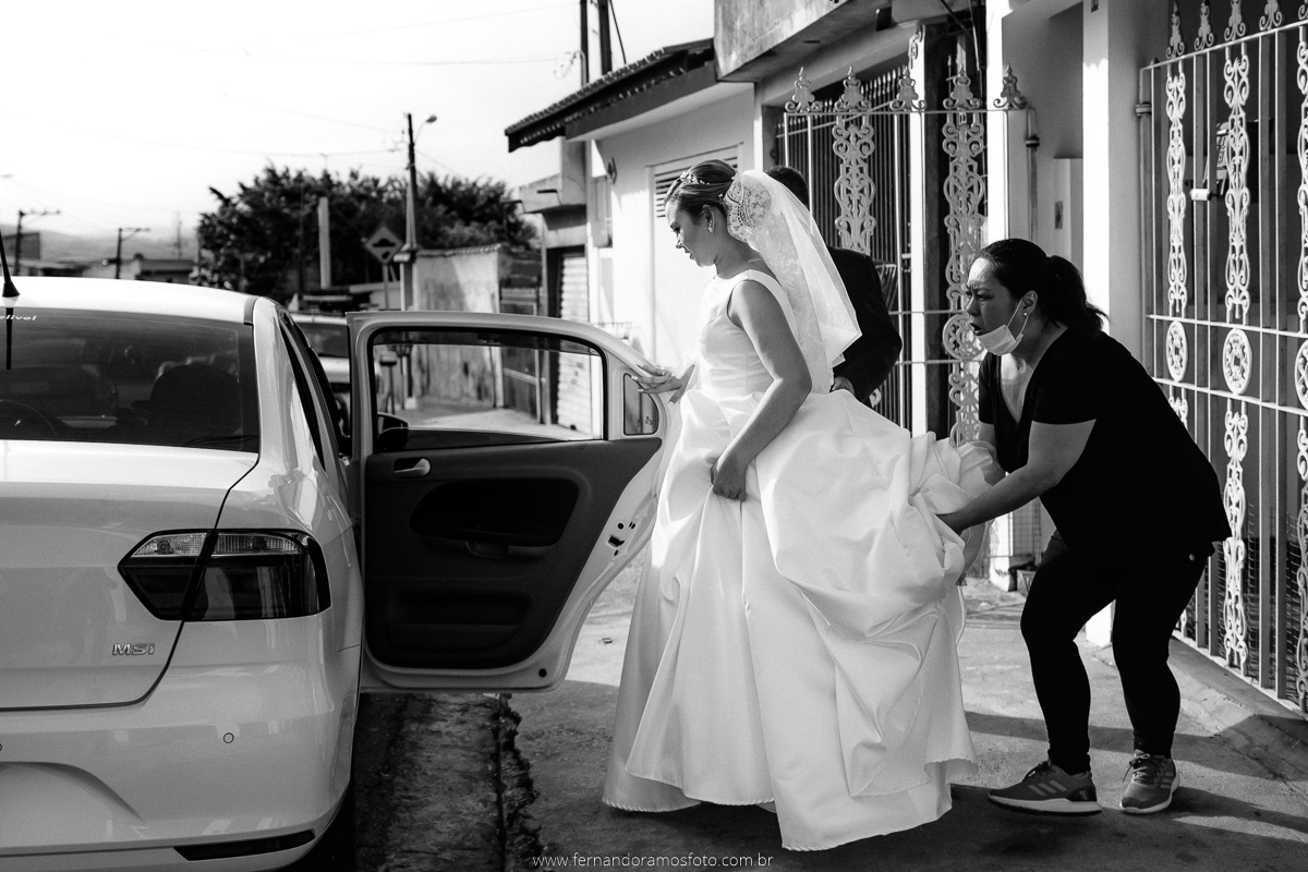 DIA DA NOIVA, CASAMENTO EM JUNDIAÍ, ETERNIZE EVENTOS, SANTUÁRIO DIOCESANO NOSSA SENHORA APARECIDA, VESTIDO DE NOIVA, DETALHES CASAMENTO, FOTOGRAFIA DE  CASAMENTO, RENATA MATSUO MAKEUP, LUIGI NOIVAS, ALUGUEL DE VESTIDO DE NOIVA