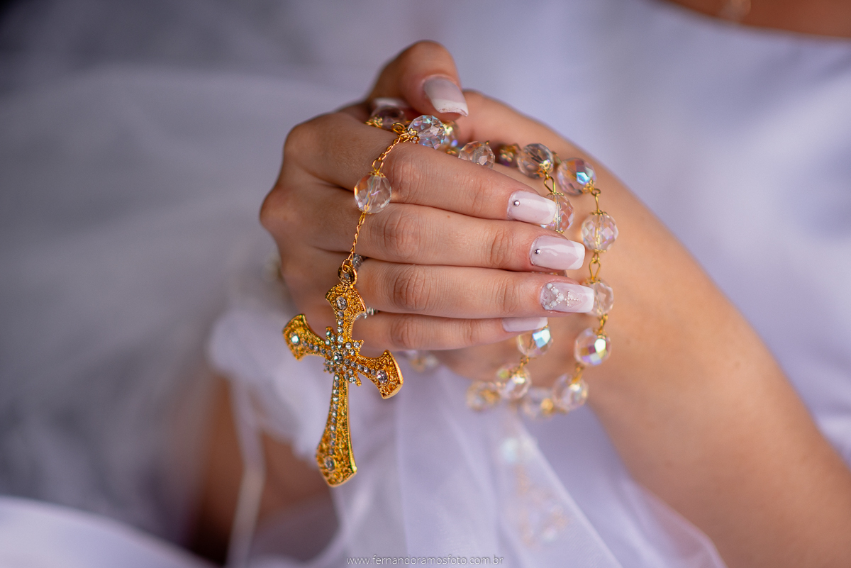 FOTOGRAFIA ESPONTÂNEA, FOTOGRAFIA DE CASAMENTO, NOIVA COM O PAI, DIA DA NOIVA, CASAMENTO EM JUNDIAÍ, SANTUÁRIO DIOCESANO NOSSA SENHORA APARECIDA, ETERNIZE EVENTOS, FOTÓGRAFO DE CASAMENTO EM JUNDIAÍ, FOTÓGRAFO DE CASAMENTO EM ITUPEVA, PERSONA SEMIJOIAS