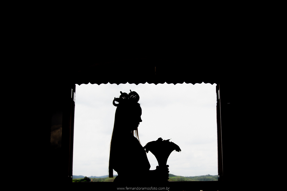 DIA DA NOIVA, CASAMENTO EM JUNDIAÍ, ETERNIZE EVENTOS, SANTUÁRIO DIOCESANO NOSSA SENHORA APARECIDA, VESTIDO DE NOIVA, DETALHES CASAMENTO, FOTOGRAFIA DE  CASAMENTO, BUQUÊ DE COPO DE LEITE, BUQUÊ DE NOIVA