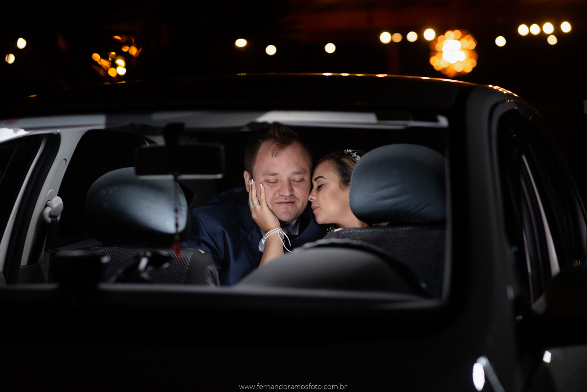 FOTOGRAFIA ESPONTÂNEA, FOTOGRAFIA DE CASAMENTO,  DIA DA NOIVA, CASAMENTO EM JUNDIAÍ, SANTUÁRIO DIOCESANO NOSSA SENHORA APARECIDA, ETERNIZE EVENTOS, FOTÓGRAFO DE CASAMENTO EM JUNDIAÍ, FOTÓGRAFO DE CASAMENTO EM ITUPEVA, ENSAIO CASAMENTO