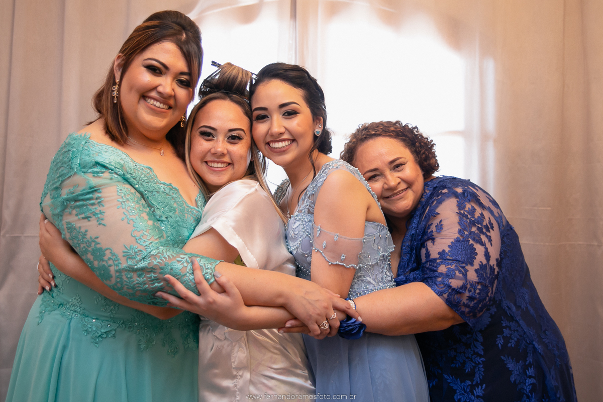 DIA DA NOIVA, CASAMENTO EM JUNDIAÍ, ETERNIZE EVENTOS, SANTUÁRIO DIOCESANO NOSSA SENHORA APARECIDA, VESTIDO DE NOIVA, DETALHES CASAMENTO, FOTOGRAFIA DE  CASAMENTO, RENATA MATSUO MAKEUP