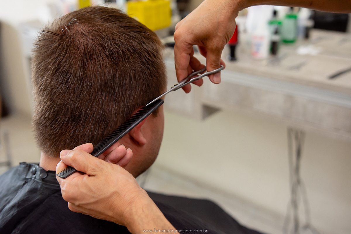 DIA DO NOIVO, BARBEARIA, FOTOGRAFIA DE CASAMENTO, CASAMENTO EM JUNDIAÍ, VICENTINI ALUGUEL DE TRAJES, TRAJES PARA NOIVO, DIA DO NOIVO NA BARBEARIA