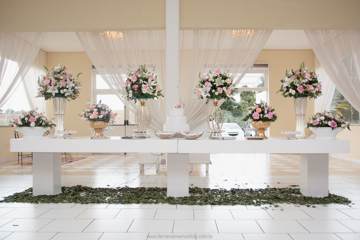 DECORAÇÃO DE CASAMENTO, CASAMENTO DE DIA, SERGINHO DECORAÇÕES, ETERNIZE EVENTOS, CASAMENTO EM ITUPEVA, FOTOS DE CASAMENTO, FOTÓGRAFO DE CASAMENTO, JUNDIAÍ, ITUPEVA, SALÃO DE FESTA PARA CASAMENTO EM ITUPEVA, SALÃO DE FESTA CASAMENTO EM JUNDIAÍ, MESA BOLO