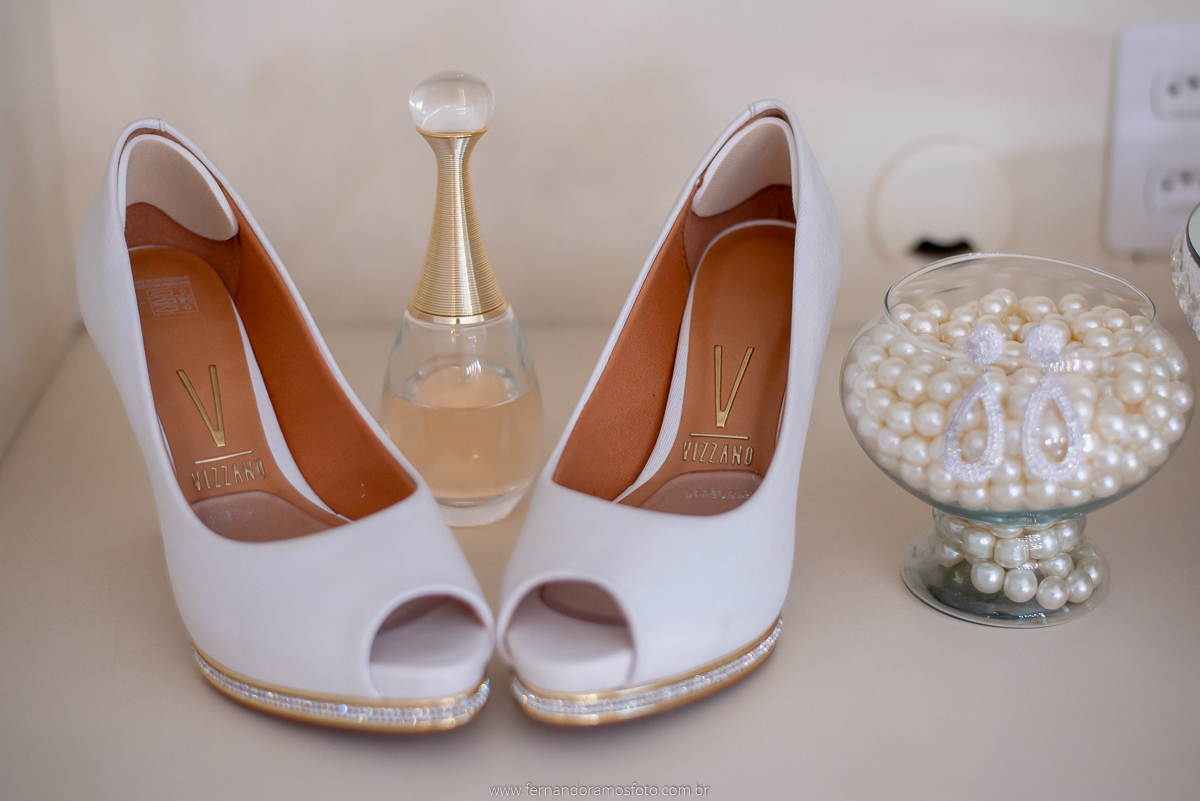 DIA DA NOIVA, MAKING OF DE NOIVA, SALÃO MARIAH HAIR , AYSLA FREITAS MAKE UP, FOTOS DE CASAMENTO, FOTÓGRAFO DE CASAMENTO, FOTOGRAFO DE CASAMENTO JUNDIAÍ, FOTOGRAFO DE CASAMENTO ITUPEVA, VESTIDO DE NOIVA, FERNANDA DI BENEDETTI , SAPATOS VIZZANO, SWAROVSKI