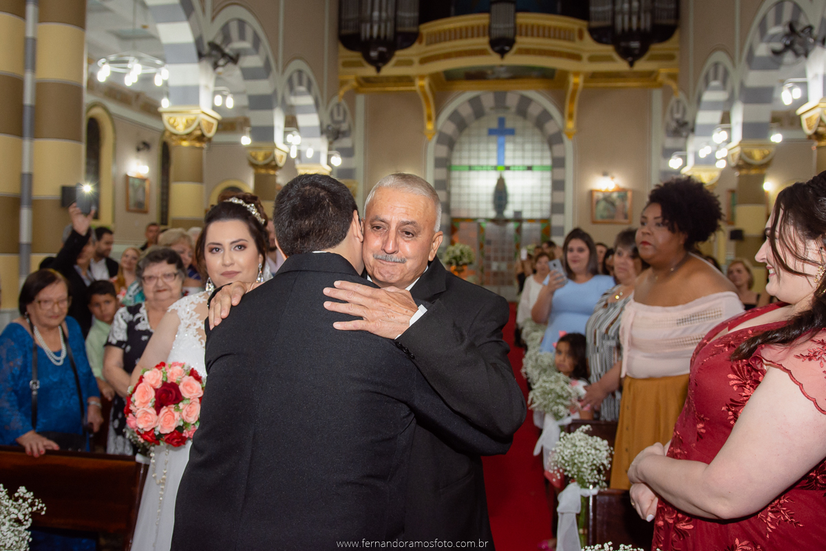 CERIMÔNIA DE CASAMENTO, FOTOGRAFIA DE CASAMENTO, IGREJA NOSSA SENHORA DA CONCEIÇÃO, CASAMENTO, JUNDIAÍ, TAPETE VERMELHO, ENTRADA DA NOIVA, CELEBRAÇÃO DE CASAMENTO