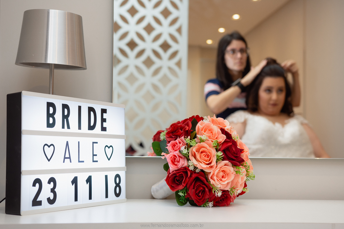 DIA DA NOIVA, SALÃO PINK ME UP, FOTOGRAFIA DE CASAMENTO, FOTÓGRAFO DE CASAMENTO EM JUNDIAÍ, MAQUIAGEM PARA NOIVA, MAKE UP, SAPATO DE NOIVA, BUQUÊ PARA CASAMENTO