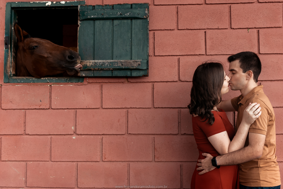 ENSAIO PRÉ-CASAMENTO, PRÉ-WEDDING, VINHOS MICHELETTO, FOTOGRAFIA DE CASAMENTO, ENSAIO AO AR LIVRE, FOTOS DE PRÉ-CASAMENTO, ENSAIO NA VÍNICOLA, ENSAIO PRÉ-CASAMENTO EM LOUVEIRA, LOUVEIRA, SÃO PAULO