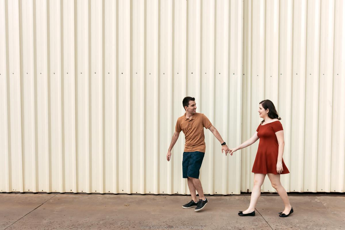 ENSAIO PRÉ-CASAMENTO, PRÉ-WEDDING, VINHOS MICHELETTO, FOTOGRAFIA DE CASAMENTO, ENSAIO AO AR LIVRE, FOTOS DE PRÉ-CASAMENTO, ENSAIO NA VÍNICOLA, ENSAIO PRÉ-CASAMENTO EM LOUVEIRA, LOUVEIRA, SÃO PAULO